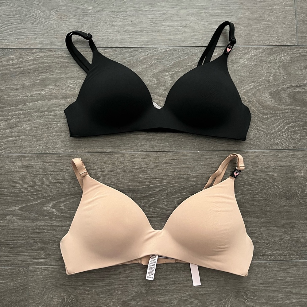 NWT Victoria's Secret T-Shirt wireless bras 32B